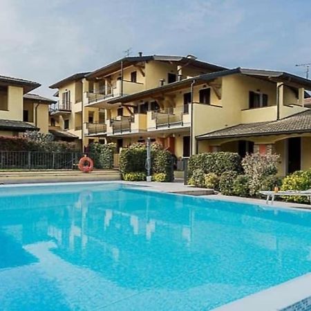 Hoya Apartment Σιρμιόνε Εξωτερικό φωτογραφία