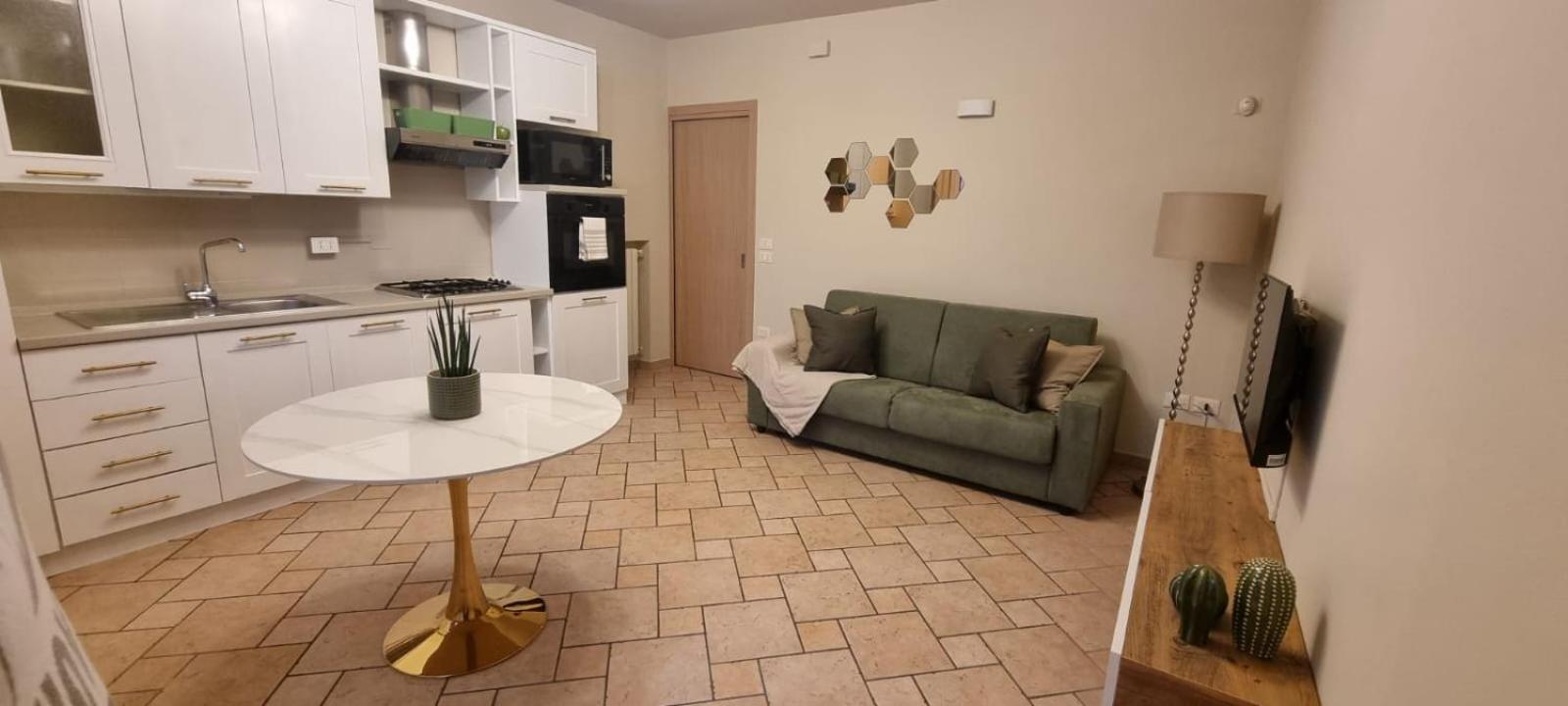 Hoya Apartment Σιρμιόνε Εξωτερικό φωτογραφία