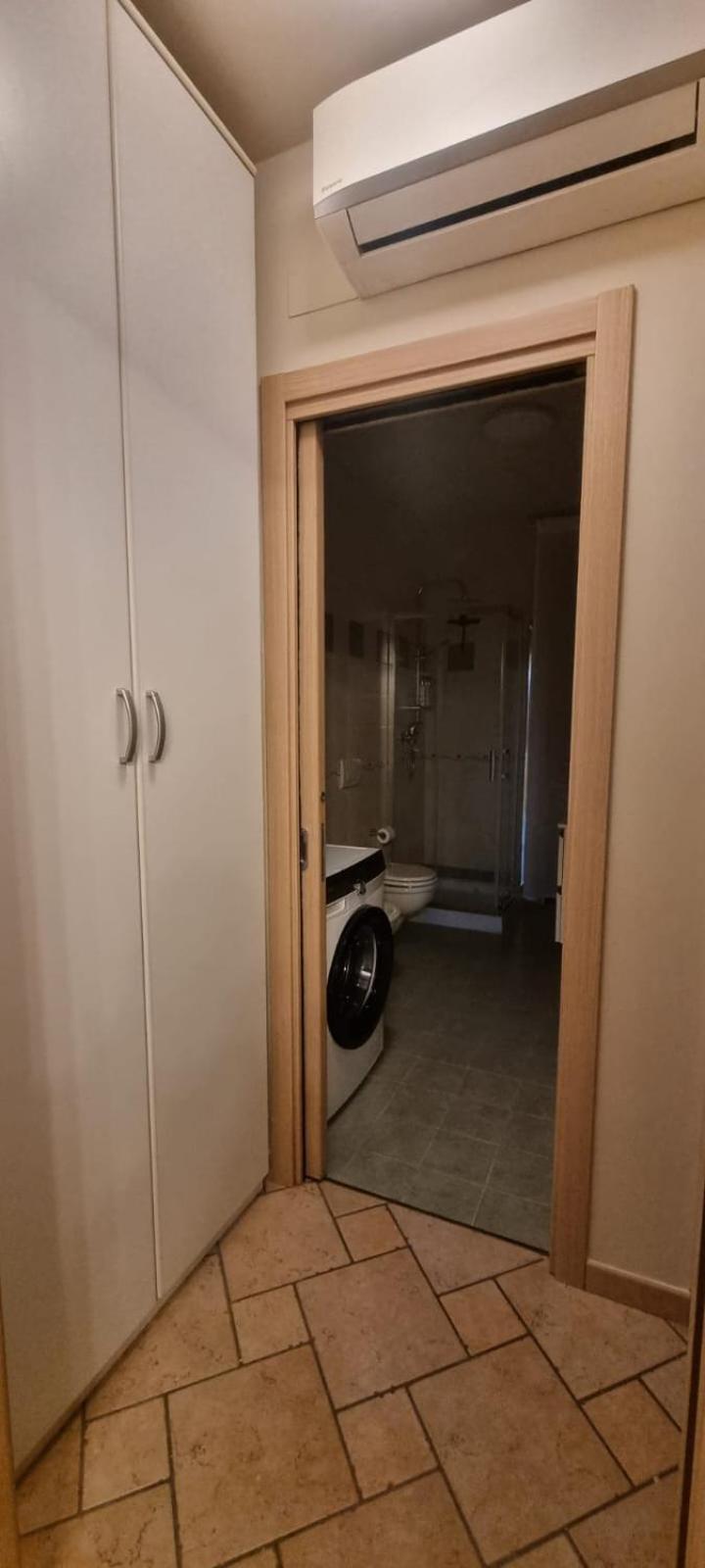 Hoya Apartment Σιρμιόνε Εξωτερικό φωτογραφία