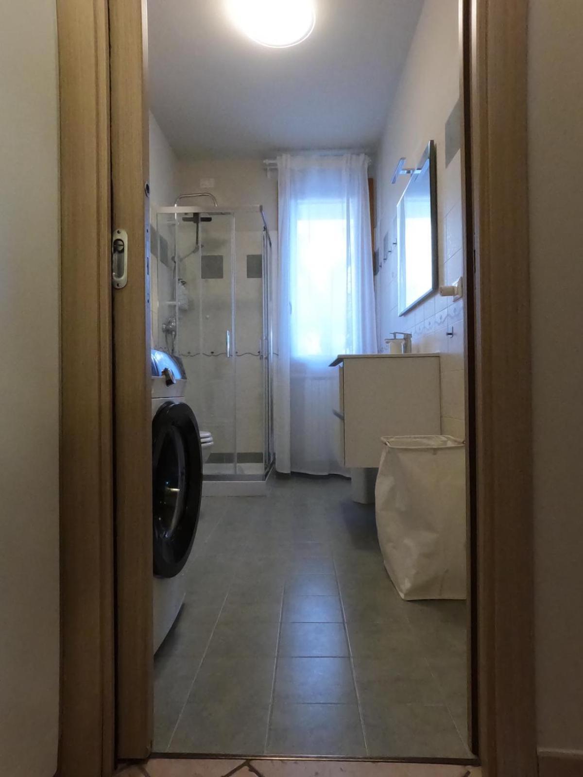 Hoya Apartment Σιρμιόνε Εξωτερικό φωτογραφία