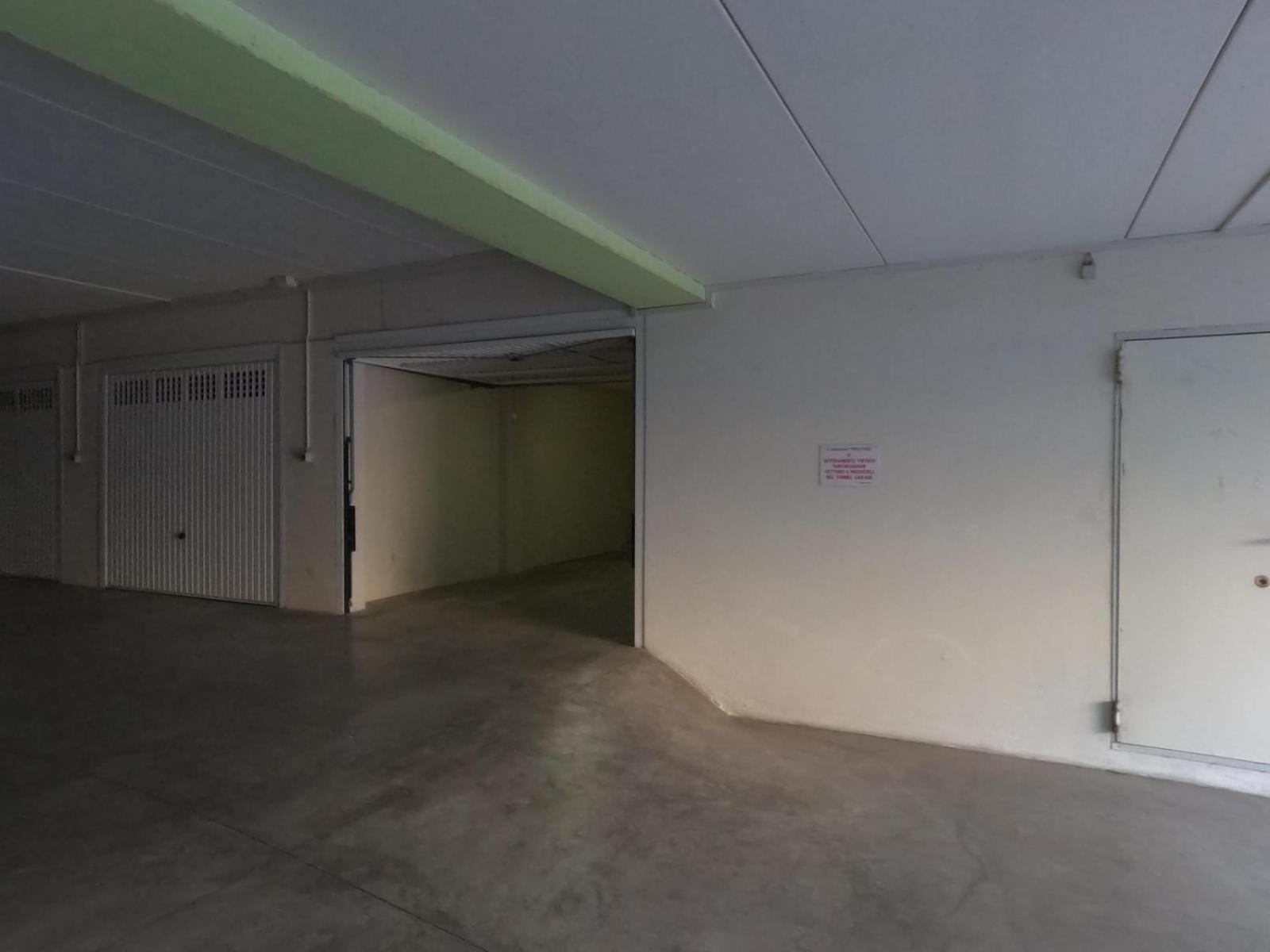 Hoya Apartment Σιρμιόνε Εξωτερικό φωτογραφία