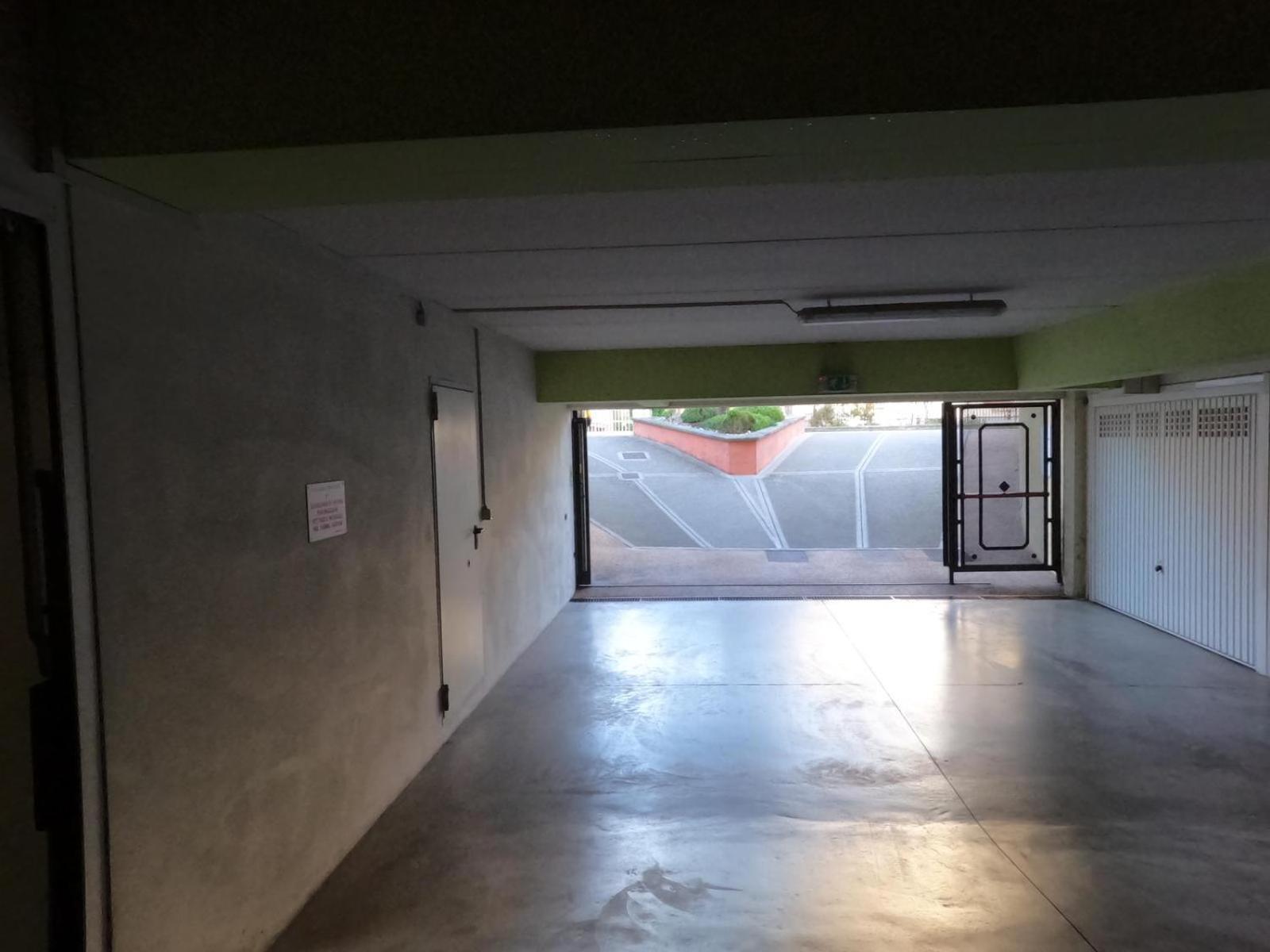 Hoya Apartment Σιρμιόνε Εξωτερικό φωτογραφία