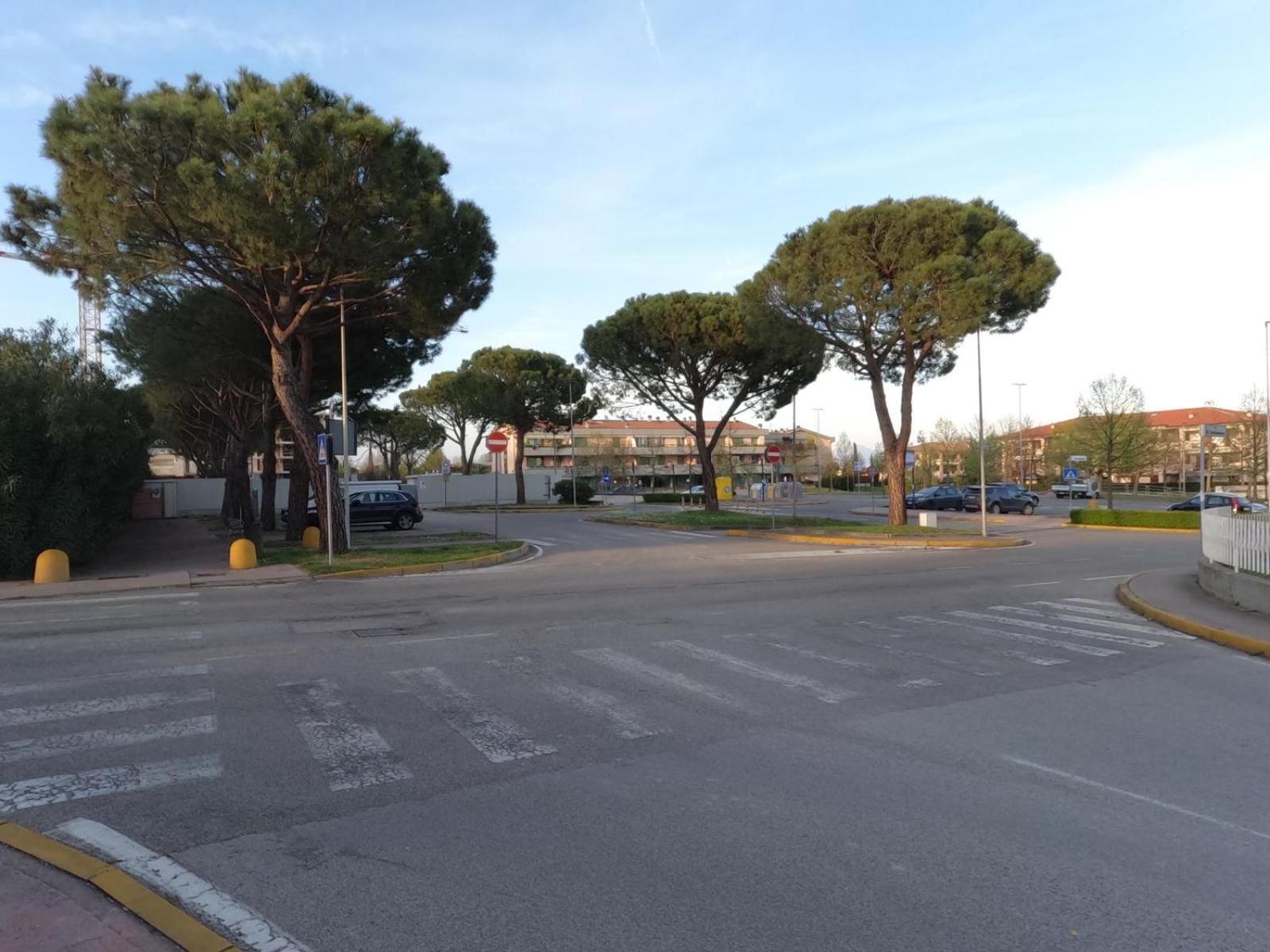 Hoya Apartment Σιρμιόνε Εξωτερικό φωτογραφία
