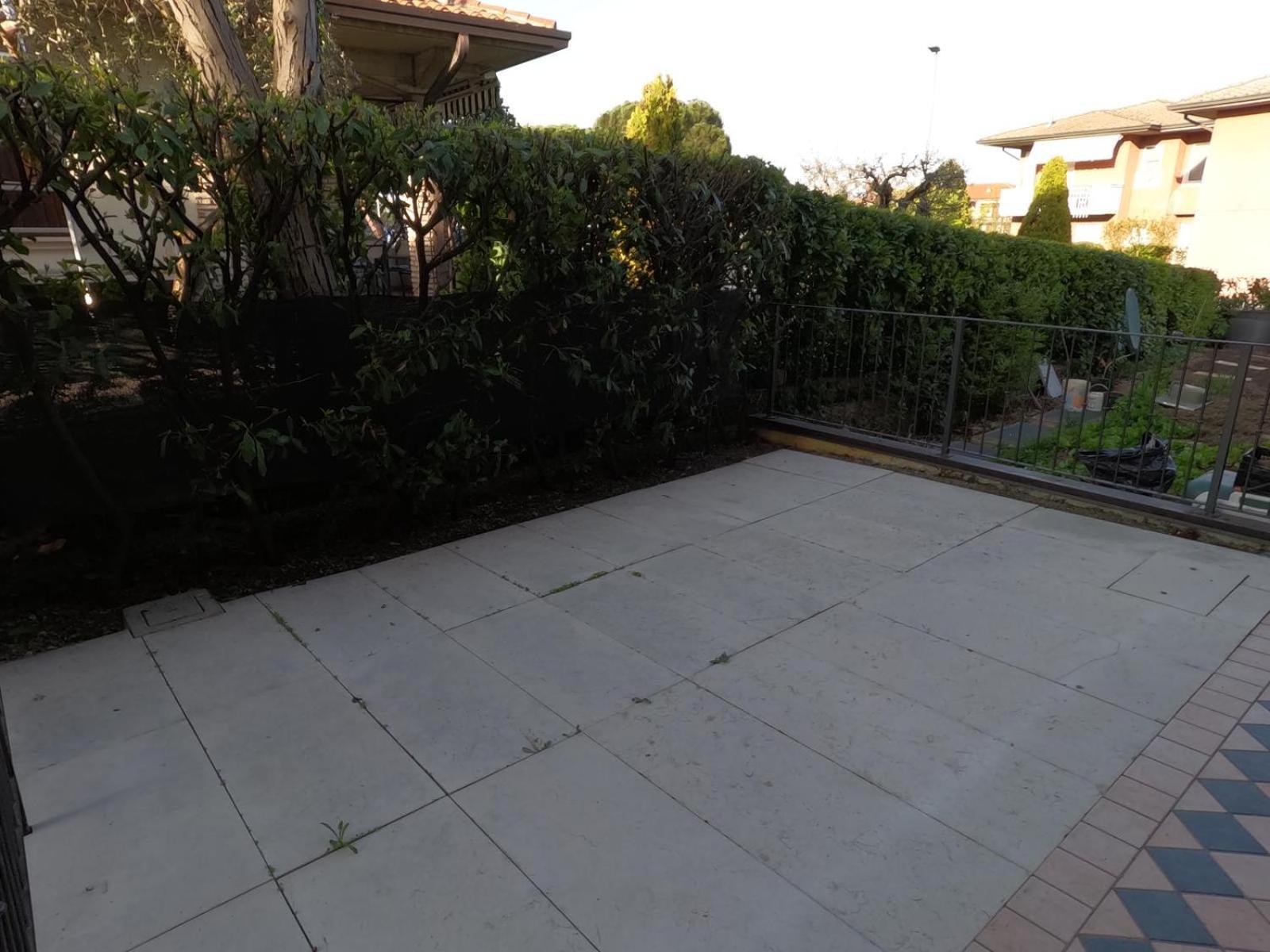Hoya Apartment Σιρμιόνε Εξωτερικό φωτογραφία